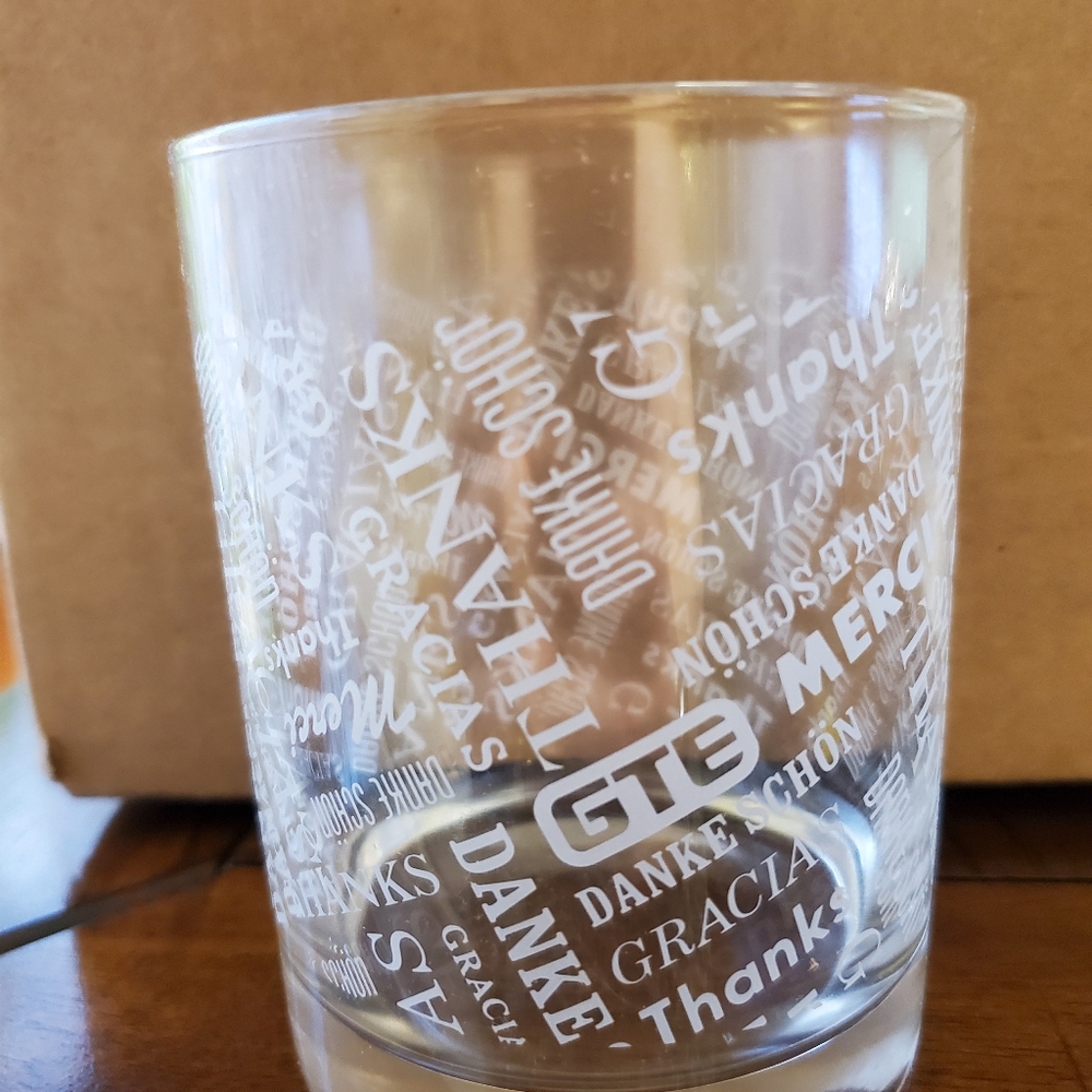 Vintage Low Ball Glasses Set of 4 Etched Multilingual Thank You Merci Gracias - Picture 7 of 8